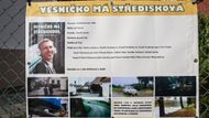 Každý ze stovek lidí, kteří v sobotu 13. září do středočeských Křečovic dorazili, dostal mapu a mohl se projít po nejslavnějších lokacích filmu.
