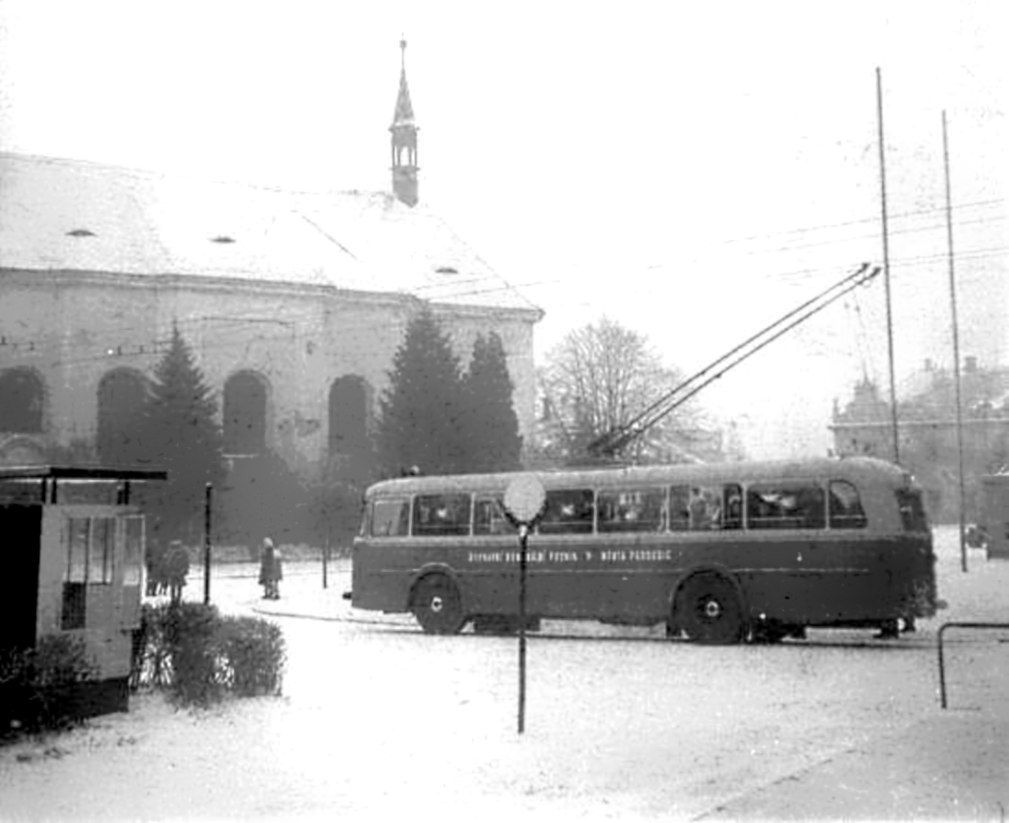 Trolejbus - Lázně Bohdaneč 1952