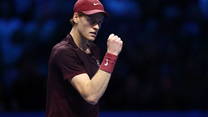 Tennis - ATP Finals - Turin - Palasport Olimpico, Turin, Italy - November 14, 2025 Italy's Jannik Sinner reacts during his group stage match against Ben Shelton of the U.