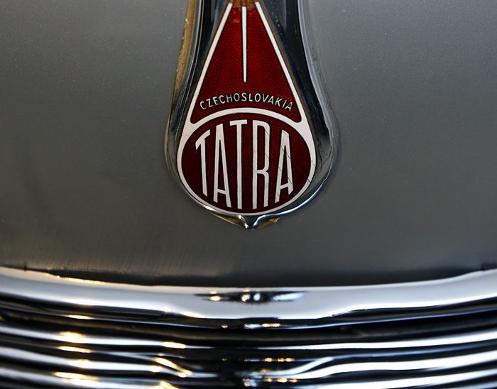 Tatra 600
