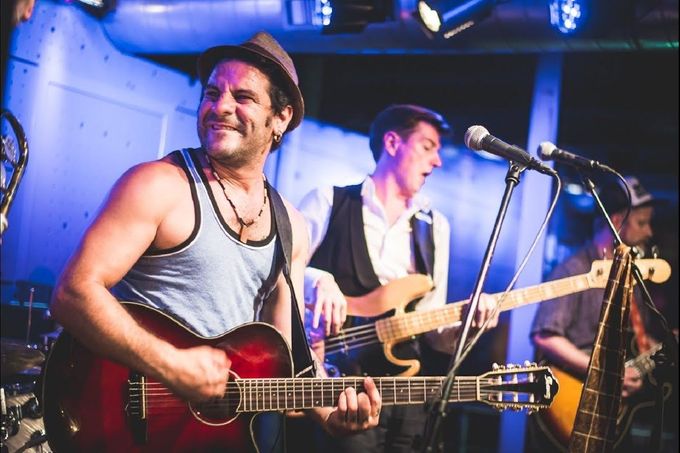 Hudební uskupení Faela!