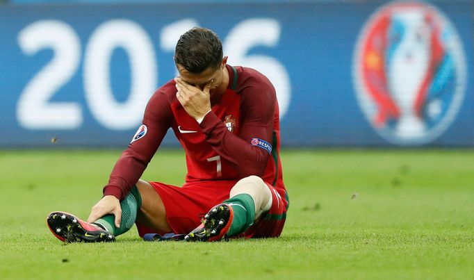 Euro 2016, finále Francie-Portugalsko: zraněný Cristiano Ronaldo