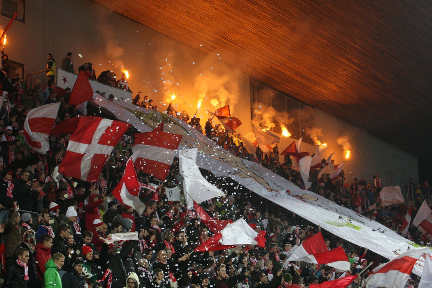 Utkání Slavia - Baník Ostrava (rozlučka Stanislava Vlčka)