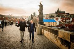 Projděte se Prahou po stopách knihy Dana Browna. Chystají se další trasy s průvodci