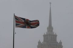 Diplomatická válka pokračuje. Rusové vypověděli dalších padesát Britů a hovoří o srovnání skóre