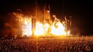 Snímek ze sobotního koncertu Rammstein v Praze.