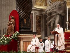 František při čtvrteční mši ve Vatikánu