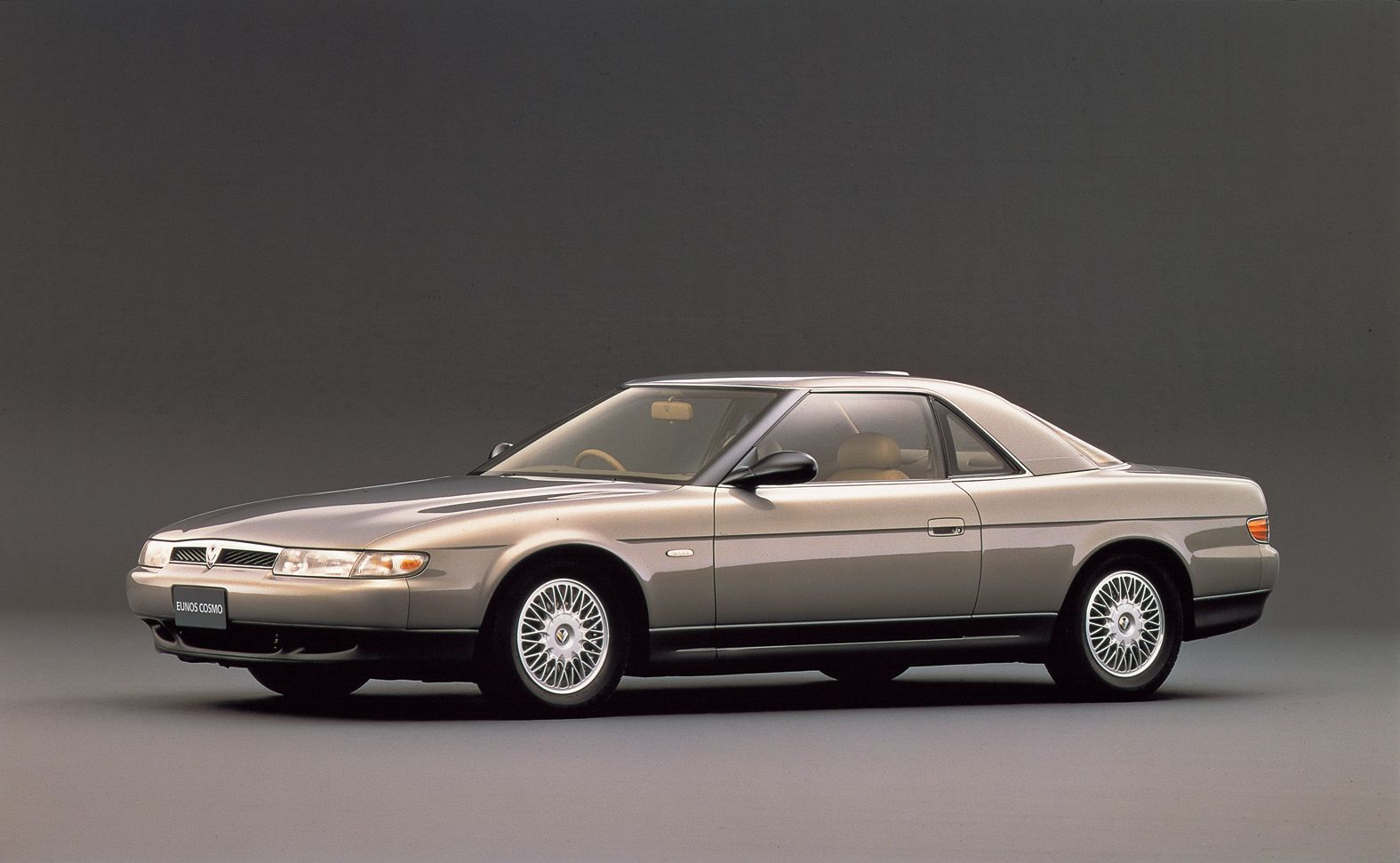 Mazda historie japonská automobilka