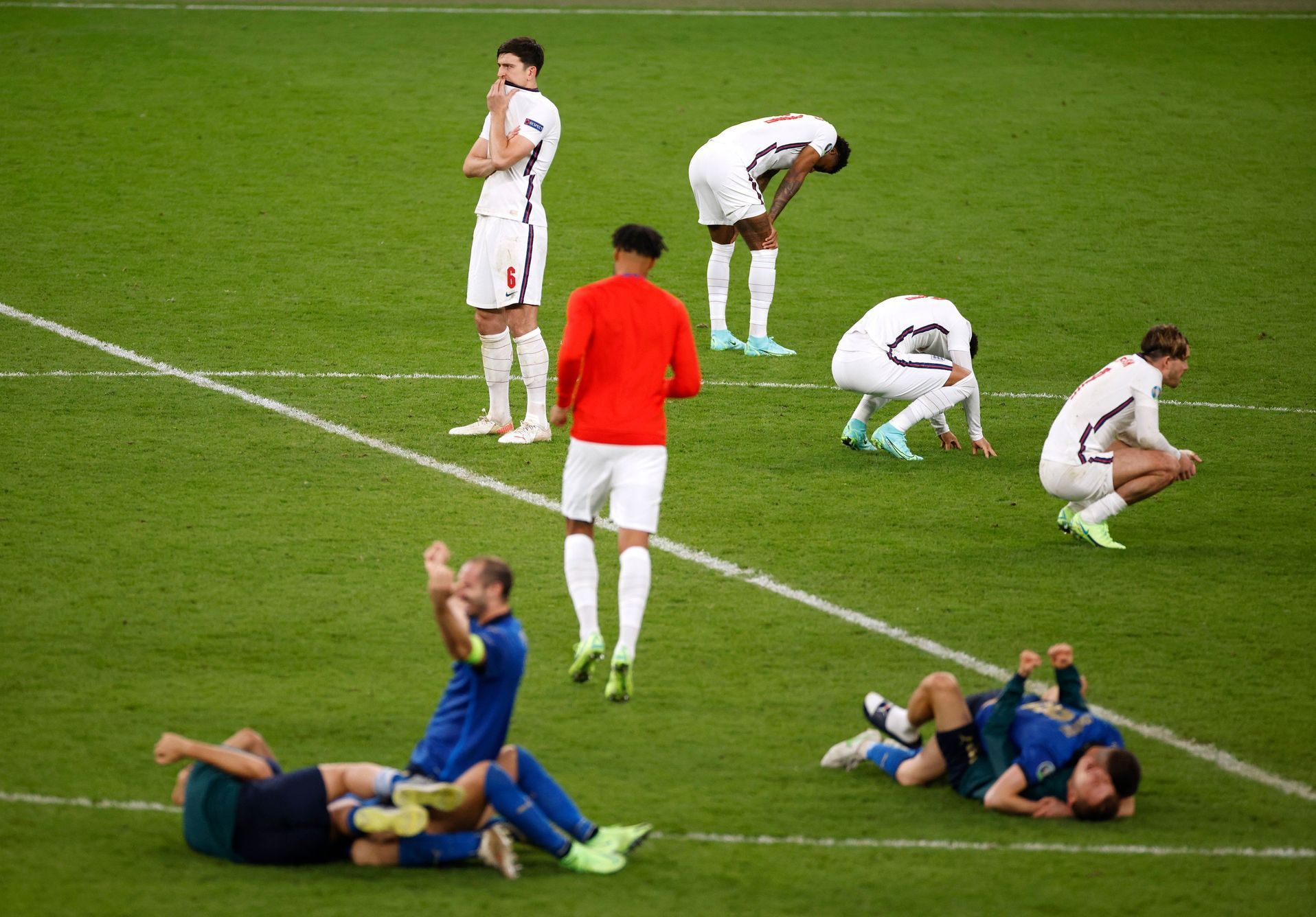 Smutní Angličané po finále ME 2020