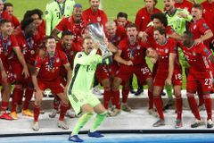Bayern má další trofej, v Superpoháru porazil Sevillu 2:1 po prodloužení