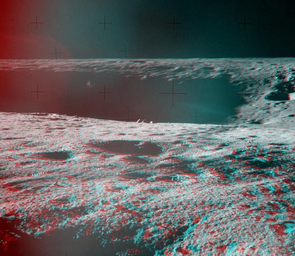 3D - Apollo 12 na Měsíci