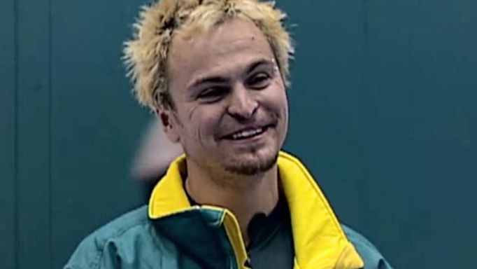 Rychlobruslař Steven Bradbury, senzační olympijský šampion v shortracku na ZOH 2002 v Salt Lake City.