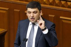 "Nastal by chaos." Ukrajinský parlament nepřijal rezignaci premiéra Hrojsmana
