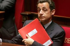 Sarkozy se postavil za karikatury