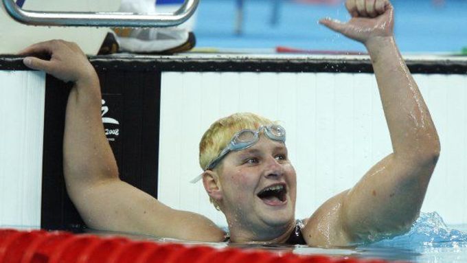 Plavkyně Běla Hlaváčková na paralympiádě dvakrát slavila vítězství, poznala i stříbrnou a bronzovou radost.
