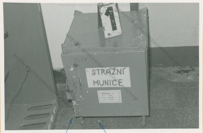 Stránka z vyšetřovacího spisu střelby a čtyřnásobné vraždy v motorestu U Kadrnožky.