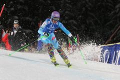 Strachová skončila i ve druhém slalomu sezony sedmá. Shiffrinová opět zametla se všemi