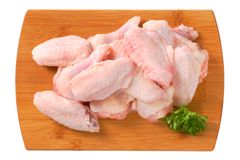 Veterináři našli přes tunu polského kuřecího se salmonelou. Šarže šla do tří krajů