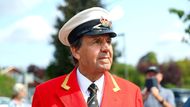 Král Karel III. v tradici sčítání královských labutí pokračuje a považuje ji za symbol udržitelnosti a kulturní kontinuity.