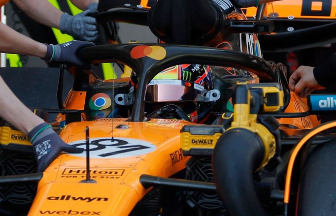 Oscar Piastri, McLaren v kvalifikaci na VC Španělska F1 2025