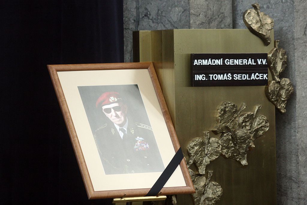 Rozloučení s generálem Tomášem Sedláčkem