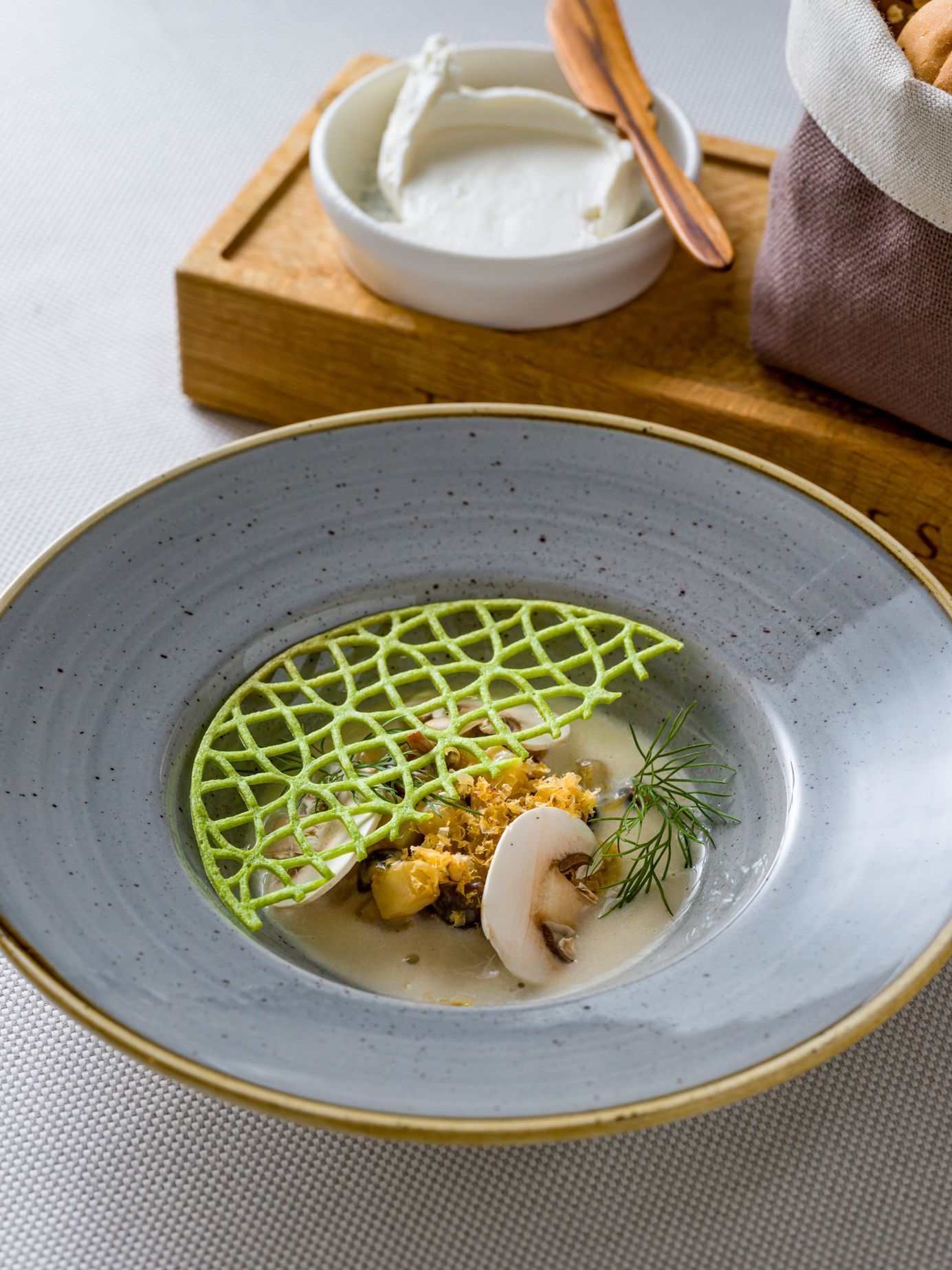 Restaurace Monastiq v hotelu Mandarin Oriental