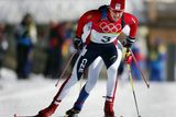 Kateřina Neumannová na trati olympijského skiatlonu.