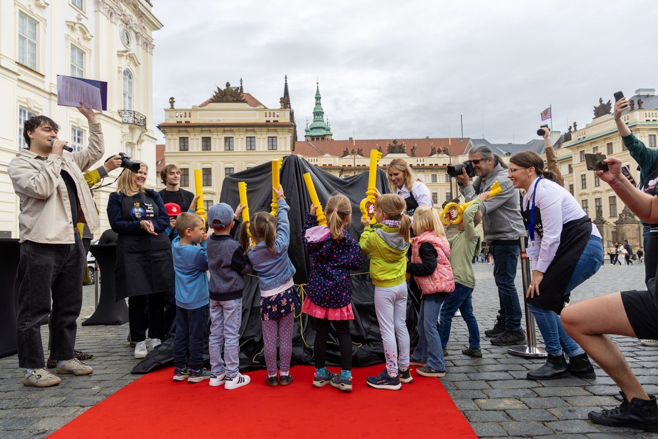 Svatováclavská koruna lego