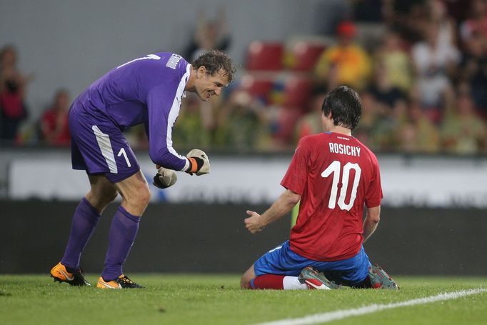 Tomáš Rosický s Jensem Lehmannem na své rozlučce v Praze 9. 6. 2018