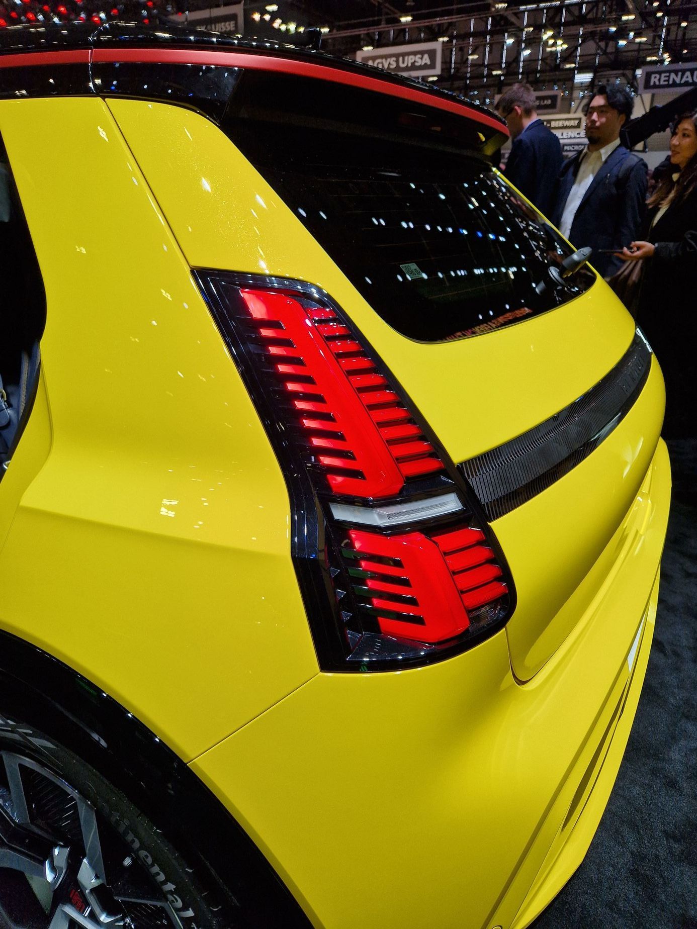 Renault 5 živé fotky Ženeva