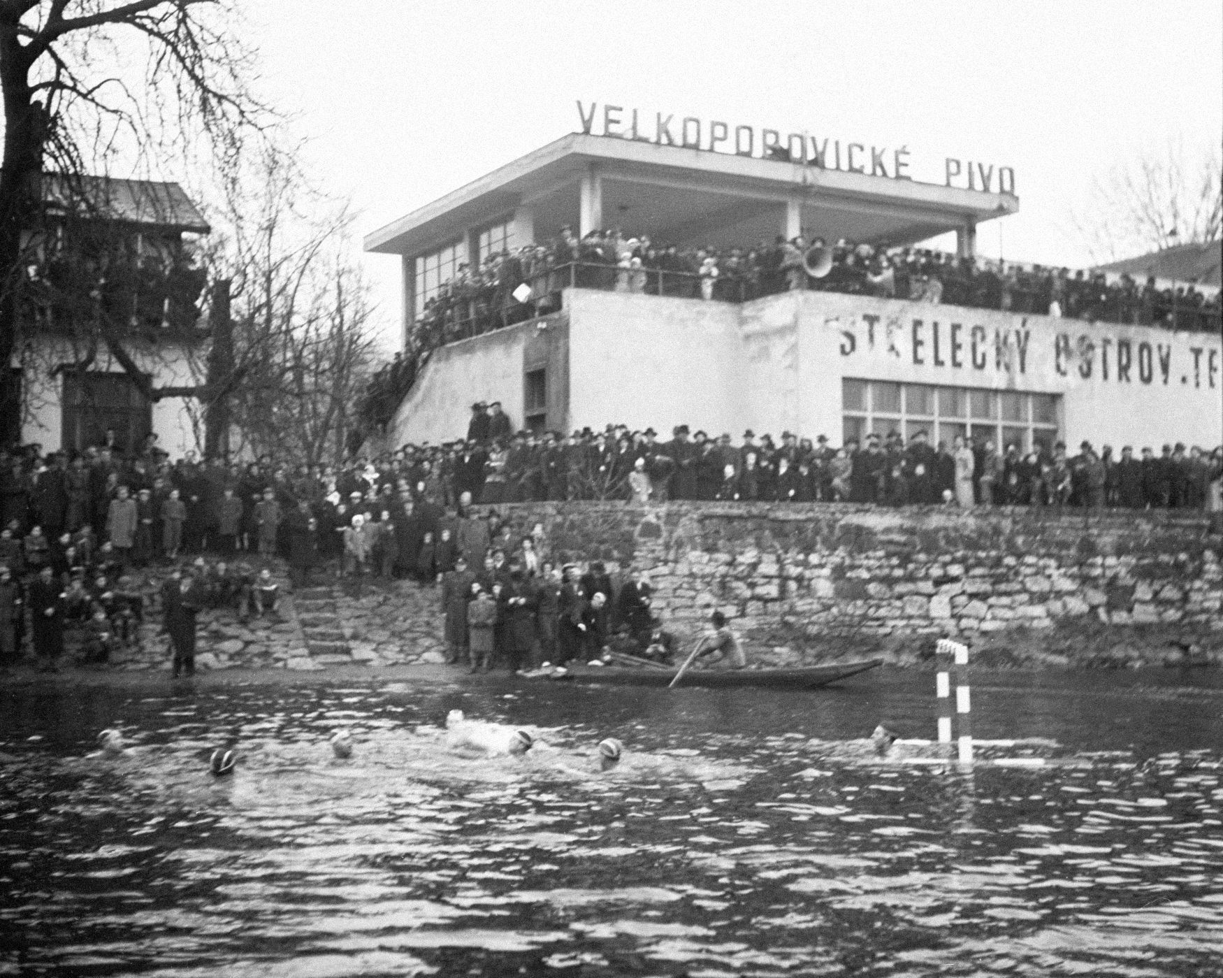 Fotogalerie / Střelecký ostrov / Střelecký ostrov v Praze slaví výročí již 485 let své existence