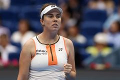 Nosková si rychle poradila s Britkou a bude jedničkou. Macháč začal vítězně