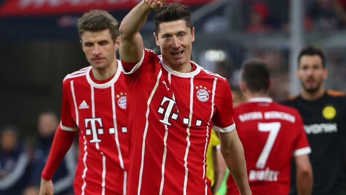 Robert Lewandowski slaví gól Bayernu Mnichov