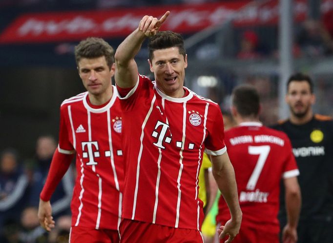 Robert Lewandowski slaví gól Bayernu Mnichov