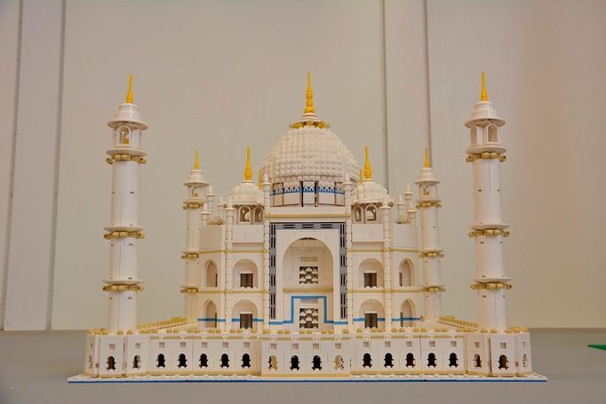 Model slavného chrámu Taj Mahal   