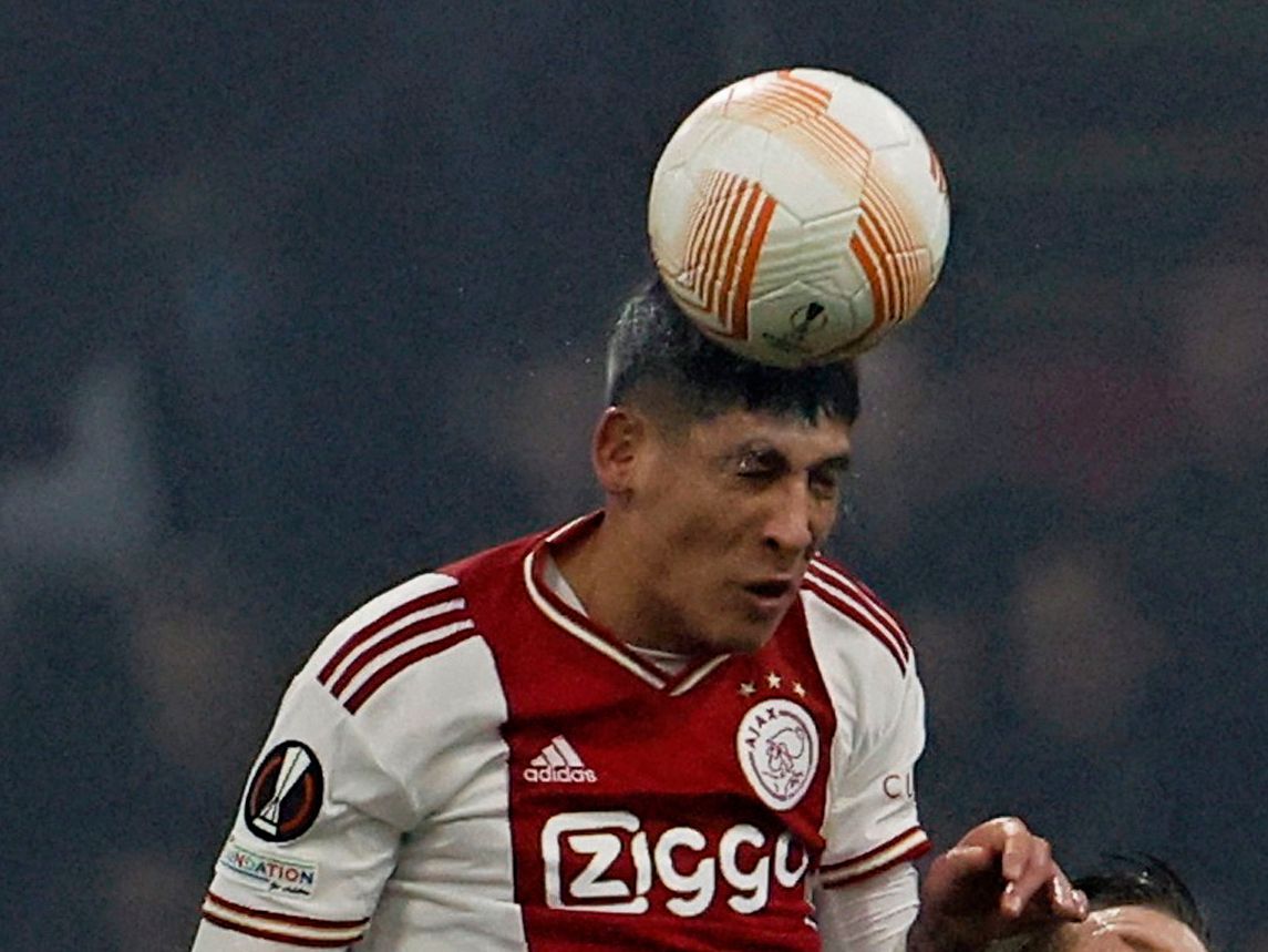 Edson Álvarez ještě v dresu Ajaxu Amsterdam