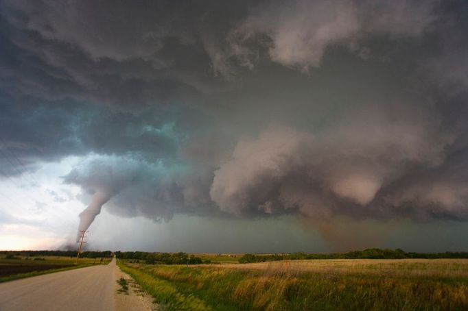 Dvě tornáda v Kansasu Two tornadoes in Kansas