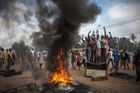 Druhou cenu v kategorii General News Stories vyhrál francouzský fotograf William Daniels. Vítězný snímek je ze série fotek demonstrantů na ulicích v Bangui.