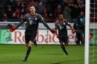 Bayern díky Robbenovi a Lewandowskému otočil zápas v Mohuči a dotáhl se na Lipsko