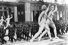 Foto: Olympijské kruhy a hákové kříže. Před 80 lety začaly v Berlíně hry, které zneužili nacisté