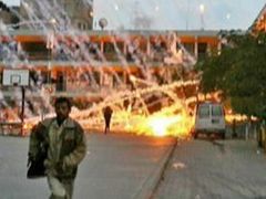 Útok na středisko Úřadu OSN pro palestinské uprchlíky na Blízkém východě (UNRWA) v Gaze. Podle svědků se jednalo o bílý fosfor