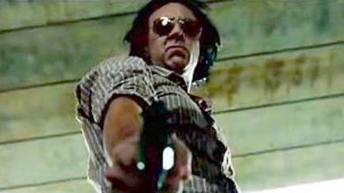 Nicolas Cage ve filmu Nebezpečný cíl.