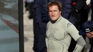 Zklamaný Marco Odermatt v závodě ve sjezdu mužů na MS v Saalbachu 2025