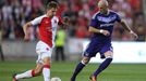 EL, Slavia-Anderlecht: Milan Škoda - Bram Nuytinck