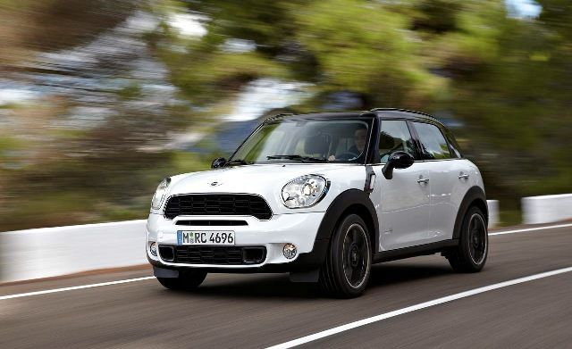 2 Auto roku Mini Countryman