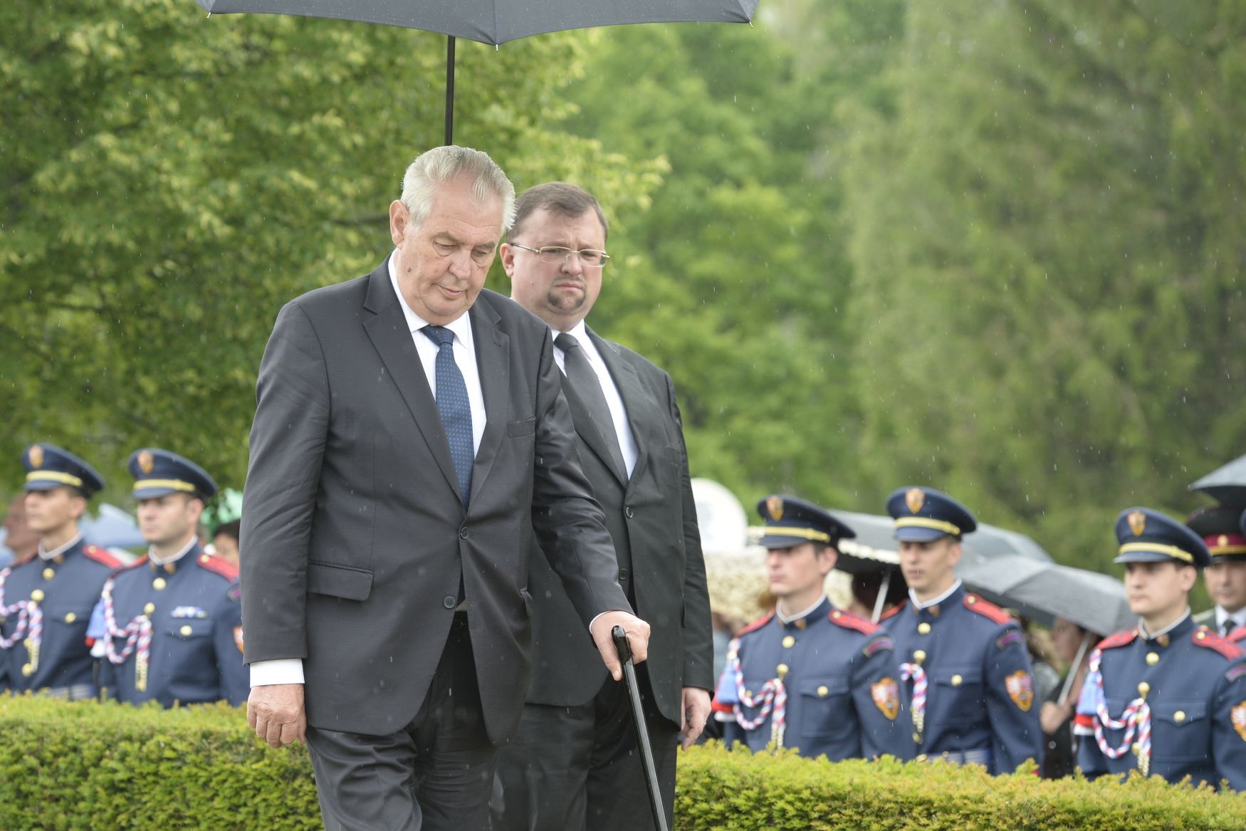 Miloš Zeman Jindřich Forejt Lidice deštník