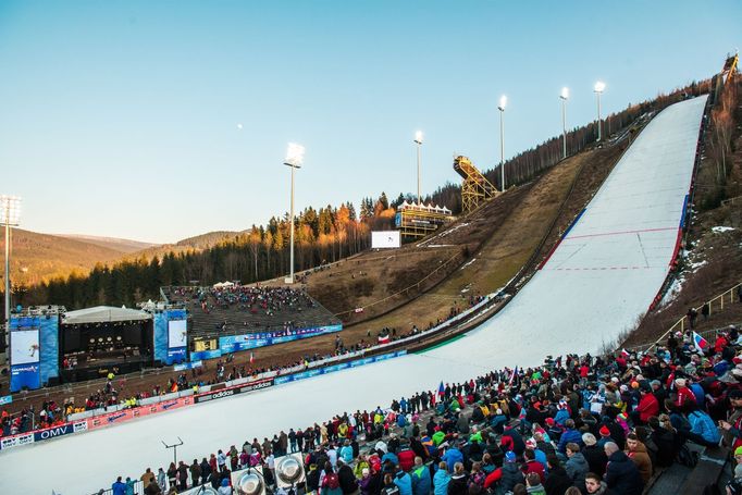 Mamutí můstek v Harrachově při MS v letech 2014