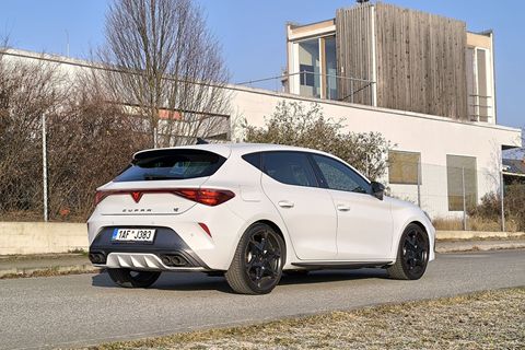 Cupra Leon 300