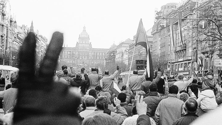 Byli jsme zemí černé mrkve. Lidi bych na chvíli poslala do komunismu, říká fotografka