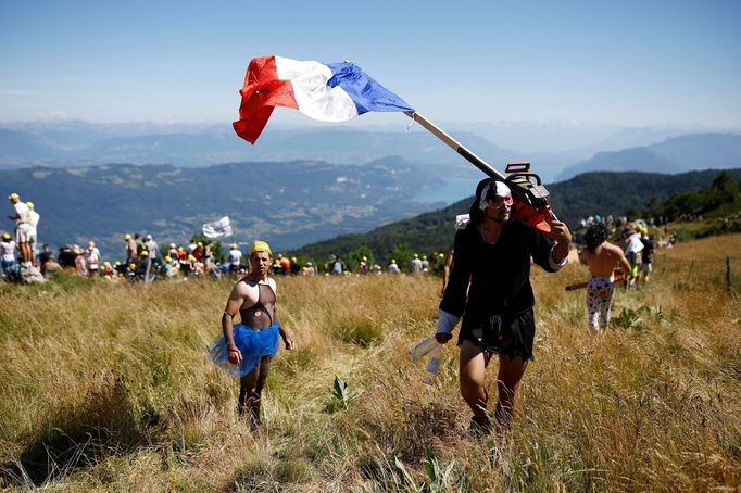 13. etapa Tour de France 2023: Fanoušci.